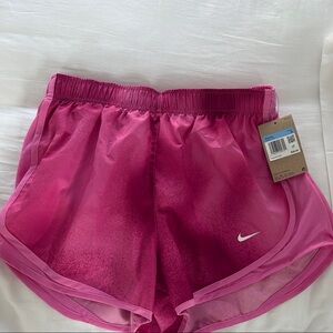 NWT Nike Women's Vibrant Pink Running Shorts Medium